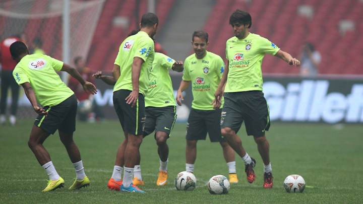 Kaka's return brings air of positivity to maligned Brazil national team Kaka's return brings air of positivity to maligned Brazil national team