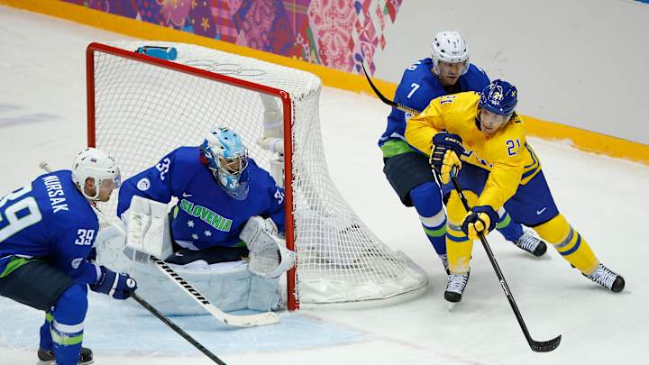 Sweden tops Slovenia 5-0, advances to hockey semis