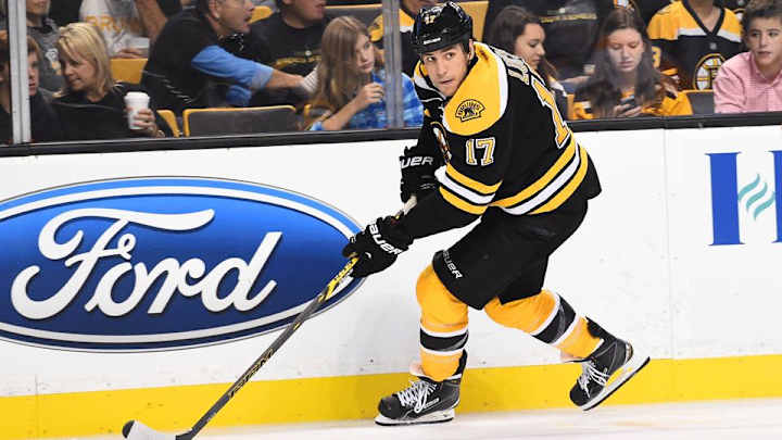 Bruins' Milan Lucic makes gesture at Canadiens fans, fined $5,000 by NHL