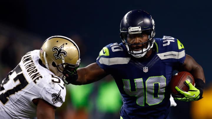 Derrick Coleman surprises hearing-impaired fans with Super Bowl tickets