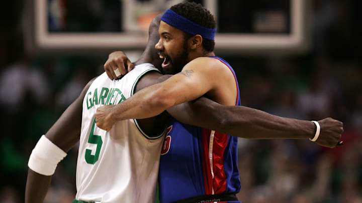 Kevin Garnett says Rasheed Wallace is 'on the couch, being fat' Kevin Garnett says Rasheed Wallace is 'on the couch, being fat'