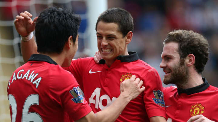 Chicharito takes advantage of rare EPL start, nets goal, assist vs. Newcastle