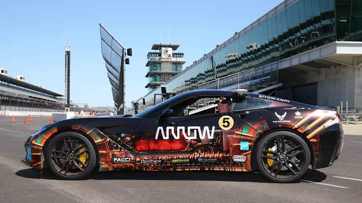 Head Start: The New SAM Car Allows Hands-Free Driving