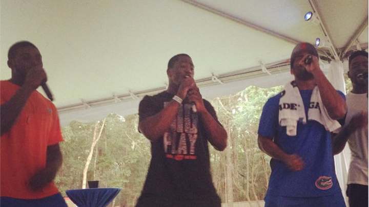 Florida football team holds karaoke night, players sing Backstreet Boys