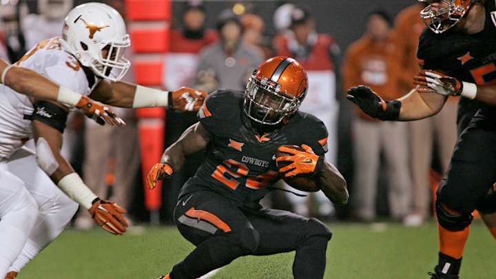 Watch: Oklahoma State's Tyreek Hill returns punt for TD, tying Oklahoma Watch: Oklahoma State's Tyreek Hill returns punt for TD, tying Oklahoma