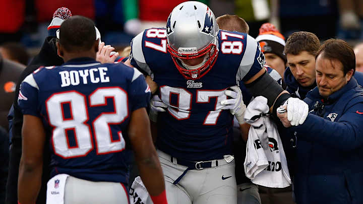 Rob Gronkowski says he plans to play all 16 regular season games