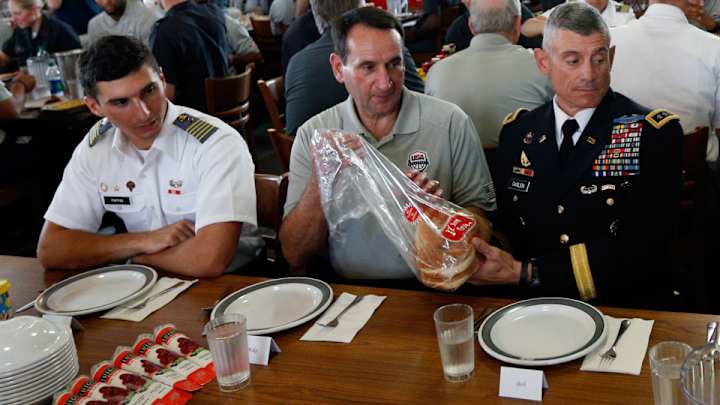 Duke coach Mike Krzyzewski to receive U.S. Army medal Duke coach Mike Krzyzewski to receive U.S. Army medal