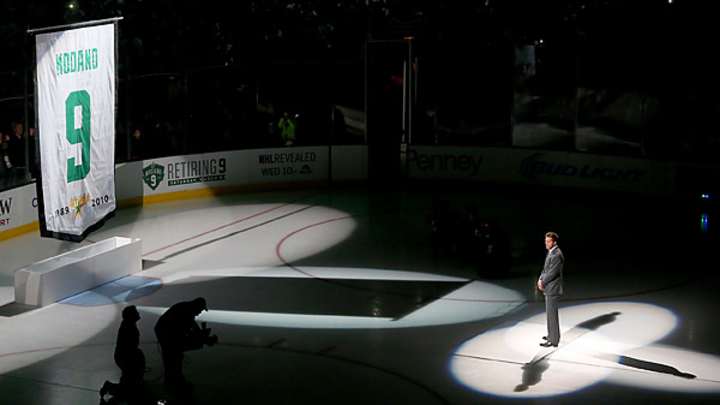 Dallas Stars honor franchise legend Mike Modano with jersey retirement