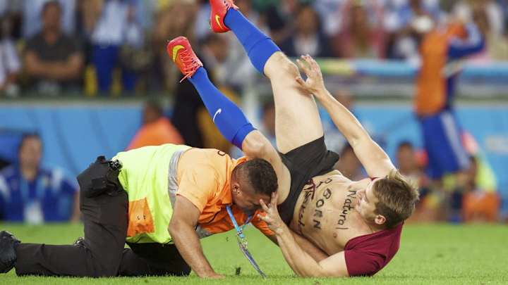 LeBron James posts video of World Cup streaker to Instagram LeBron James posts video of World Cup streaker to Instagram