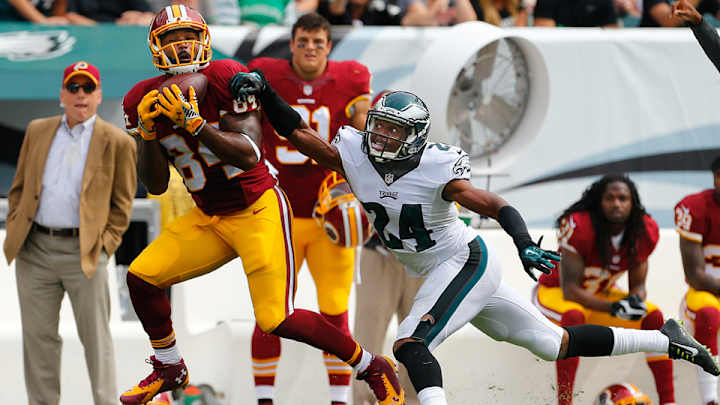 Redskins TE Niles Paul suffered a concussion against the Giants Redskins TE Niles Paul suffered a concussion against the Giants