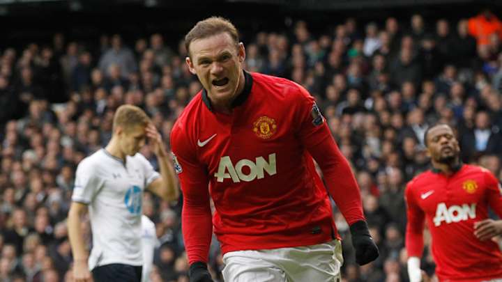 Wayne Rooney signs Manchester United extension through 2019