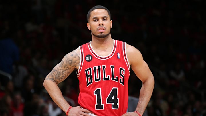 Report: D.J. Augustin, Pistons agree to two-year, free-agent deal Report: D.J. Augustin, Pistons agree to two-year, free-agent deal