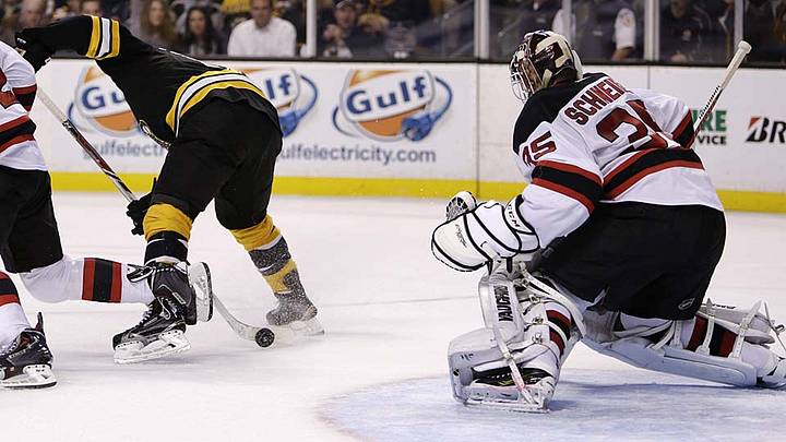 Off The Draw: Bruins rookie's amazing goal; tonight's games to watch; more Off The Draw: Bruins rookie's amazing goal; tonight's games to watch; more