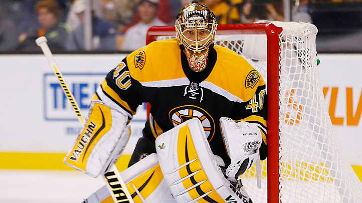 Bruins' Tuukka Rask drums with Buffalo band before game vs. Sabres
