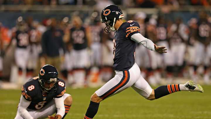 Bears kicker Robbie Gould doesn't support longer extra points Bears kicker Robbie Gould doesn't support longer extra points