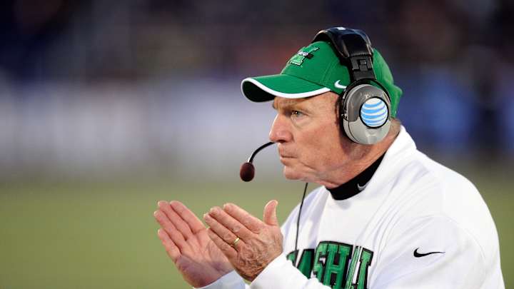 Marshall extends coach Doc Holliday through 2018