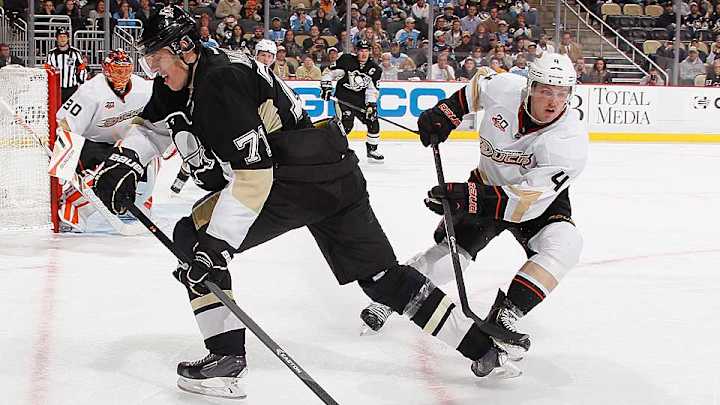 Off The Draw: Malkin to the wing?; What to watch tonight