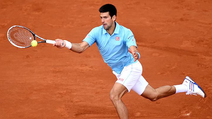 Djokovic, Federer ease into round three of the French Open