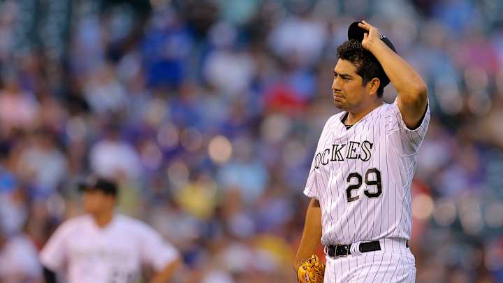 LHP Jorge De La Rosa reaches two-year extension with Rockies