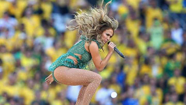 Thursday's P.M. Hot Clicks: Athletes Practicing Yoga Thursday's P.M. Hot Clicks: Athletes Practicing Yoga