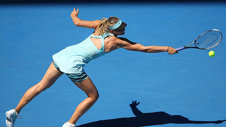 Sharapova, Wozniacki grind out wins in brutally hot conditions