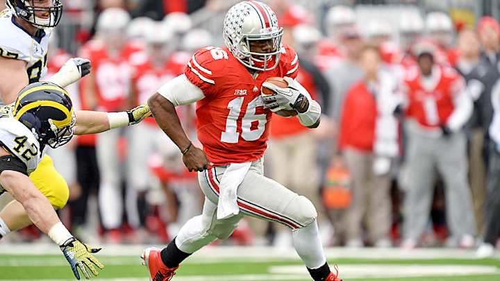 Ohio State beats Michigan, but J.T. Barrett lost for season with injury