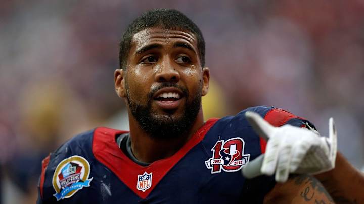Texans' Arian Foster says he always pees in the hot tub Texans' Arian Foster says he always pees in the hot tub