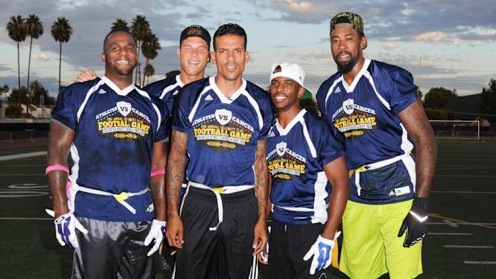 Clippers play in flag football game, DeAndre Jordan makes amazing grab