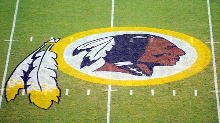 Nancy Pelosi says Redskins should lose trademark of nickname
