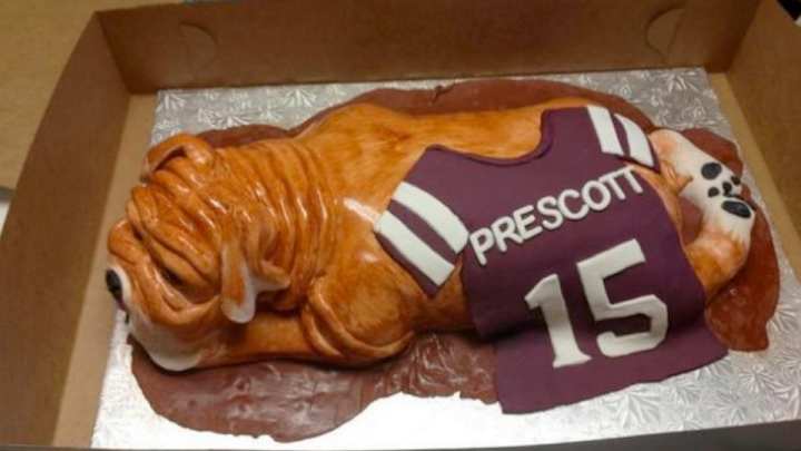 $500 Mississippi State cake features Prescott jersey, mascot