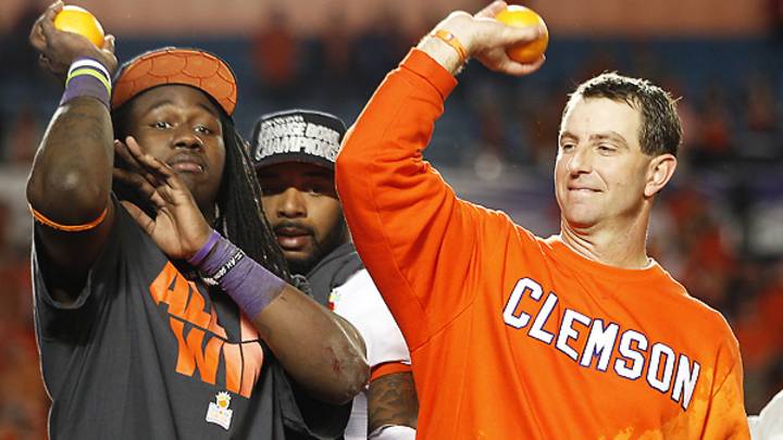 Clemson, coach Dabo Swinney agree on eight-year, $27.15 million contract Clemson, coach Dabo Swinney agree on eight-year, $27.15 million contract