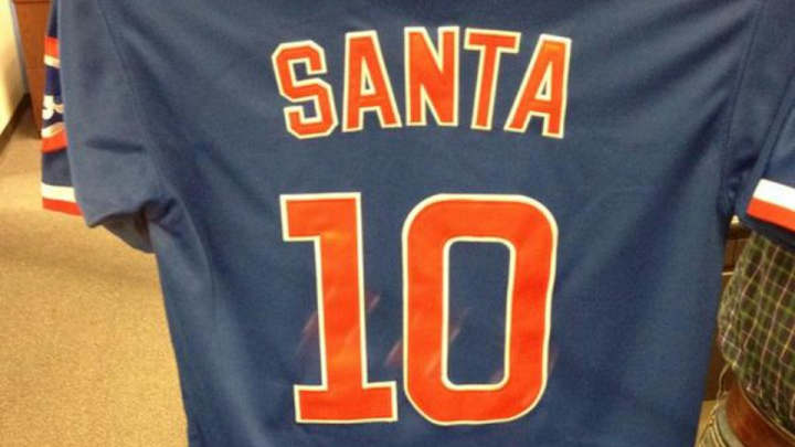 Cubs fan orders knockoff Ron Santo jersey, gets 'Santa' instead