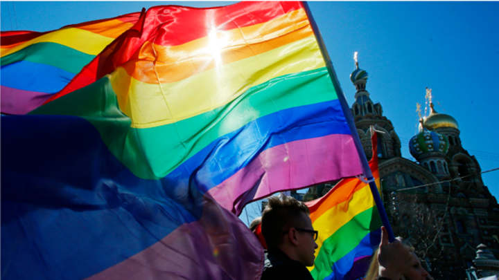 Report: Russian police arrest gay rights activists protesting Olympics