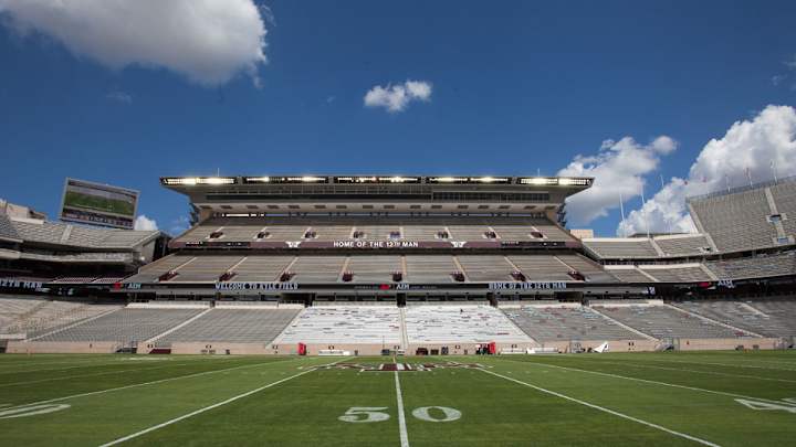 Report: Texas A&M will pay $300,000 for new grass field