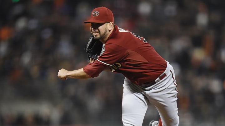Diamondbacks pitcher Oliver Perez resting 'dead arm' Diamondbacks pitcher Oliver Perez resting 'dead arm'