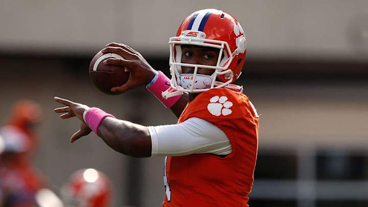 Report: Clemson QB Deshaun Watson to have surgery, miss bowl game