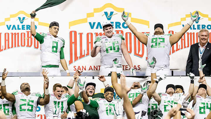 Valero Alamo Bowl moving to Friday night kickoff on Jan. 2, 2015 Valero Alamo Bowl moving to Friday night kickoff on Jan. 2, 2015
