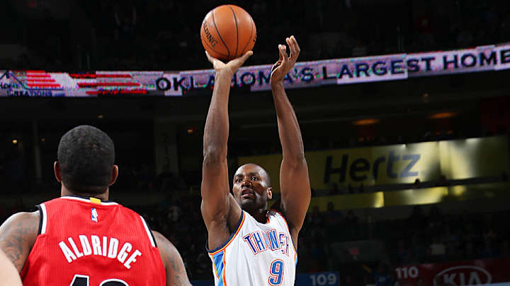 Video: Thunder's Serge Ibaka, Blazers' LaMarcus Aldridge ejected for scrap