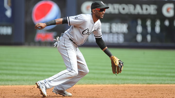 Report: Yankees, Dodgers, Mets interested in SS Alexei Ramirez