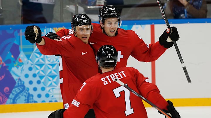 Swedes, Swiss get off to solid hockey start