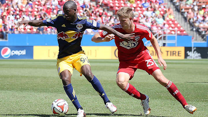Wright-Phillips nets MLS-leading 18th goal as Red Bulls beat Revolution