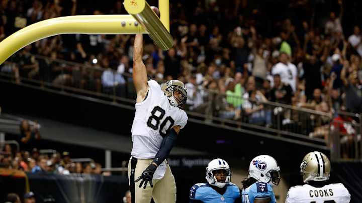 Report: Saints' Jimmy Graham fined $30,000 for goalpost dunks