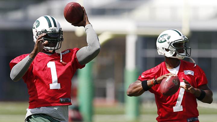 Michael Vick says it hurts 'deep down' that he's not a starting quarterback