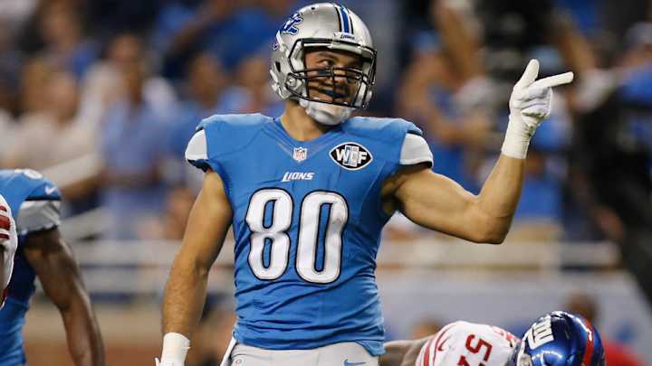 Lions TE Joseph Fauria sprained his ankle preventing his dog from peeing Lions TE Joseph Fauria sprained his ankle preventing his dog from peeing