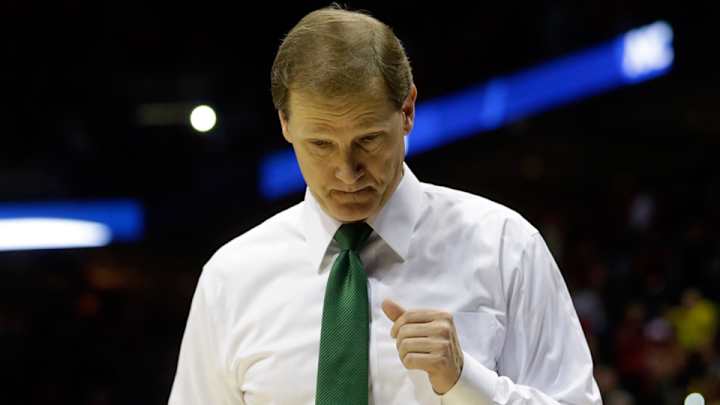 Report: Oregon waited to expel players to benefit APR Report: Oregon waited to expel players to benefit APR