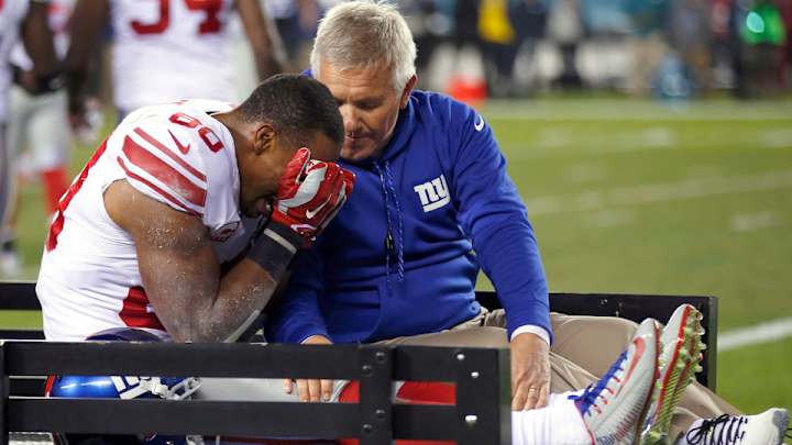 Giants WR Victor Cruz had successful knee surgery Monday Giants WR Victor Cruz had successful knee surgery Monday