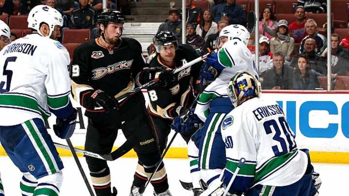 Top Line: Ducks lay record rout on Canucks; Rask's woes; more links