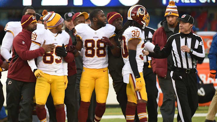 Washington WR Santana Moss fined $22,050 for incident with officials Washington WR Santana Moss fined $22,050 for incident with officials
