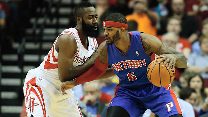 Report: Josh Smith trade not imminent between Kings, Pistons