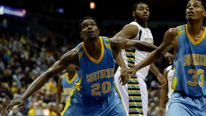Report: Memphis lands transfer forward Calvin Godfrey